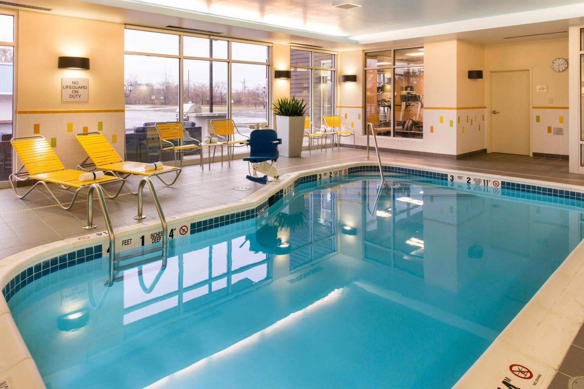 Fairfield & By Marriott Hotel Utica